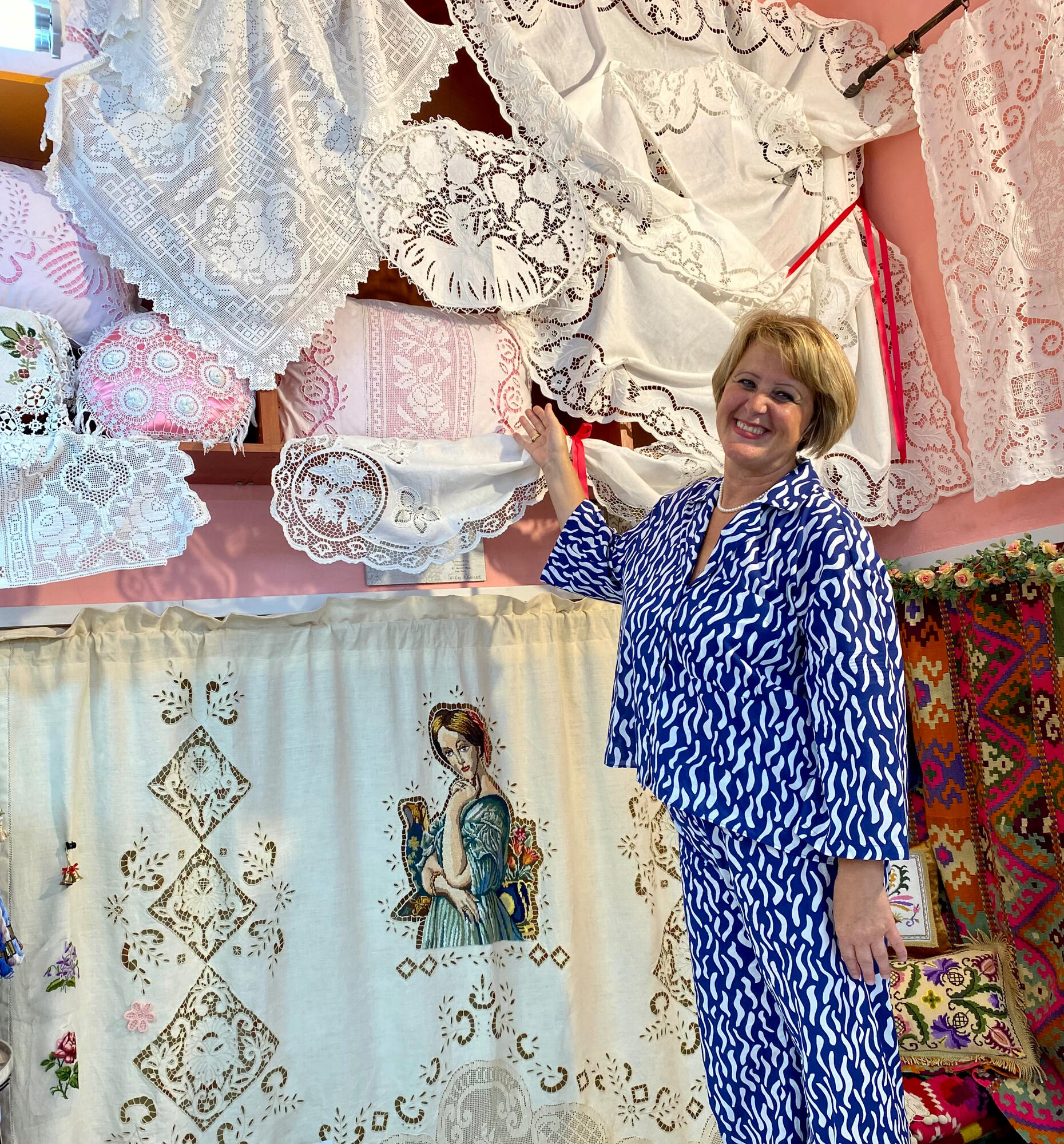 Η ιδιοκτήτρια του Εργόχειρο Αντωνία